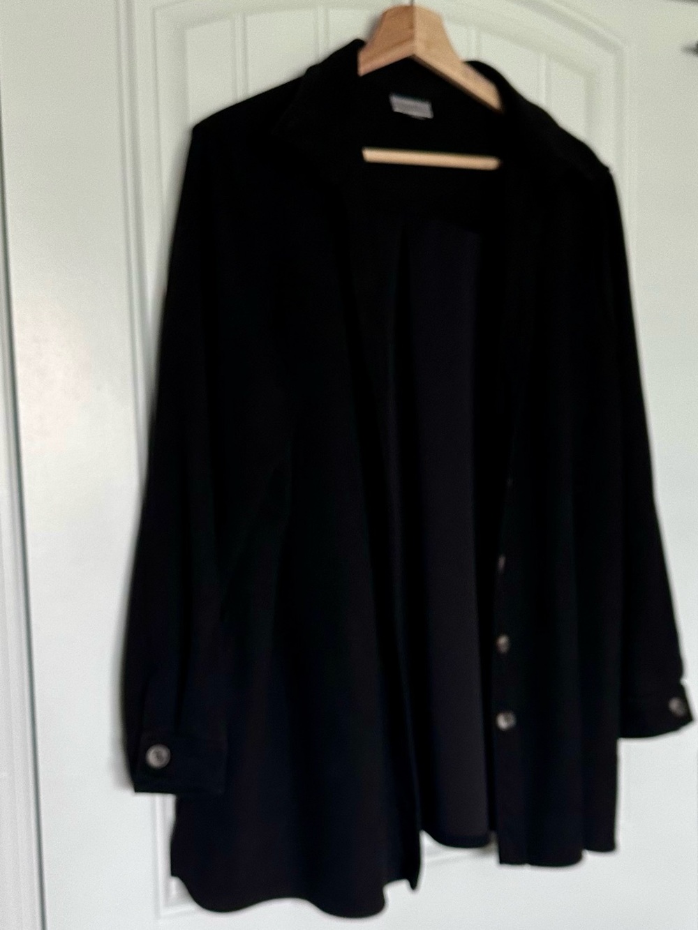 Avenue Faux Suede Button Front Shacket Jacket Black Size 18/20